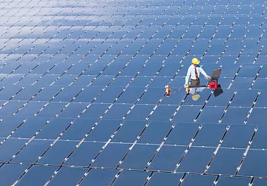 7月销量大跌惹担忧 新能源汽车市场进入过渡期